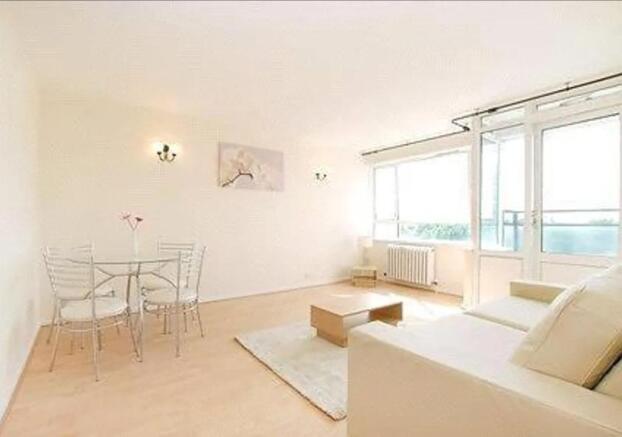 SPACIOUS LOUNGE/DINING & AMAZING VIEWS