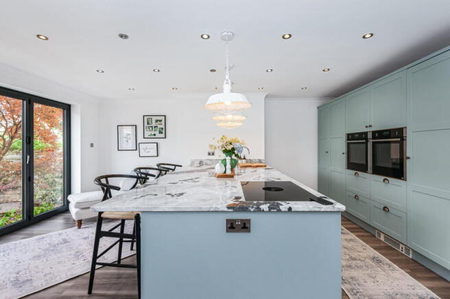 3 bed Detached for sale Image 4