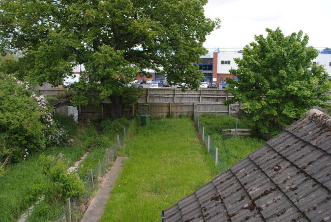 Photo 12