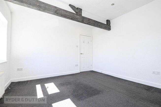 3 bed Terraced for sale Image 12