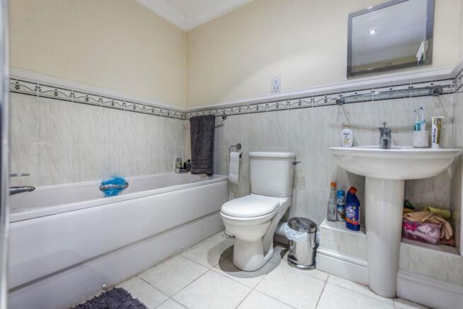En-suite Bathroom