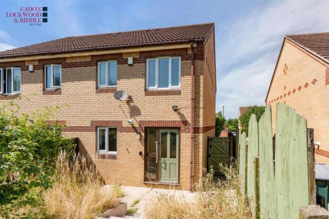2 bed Semi-Detached for sale Image 12