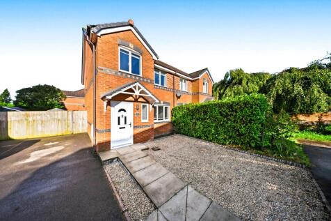 Harewood Close, Northwich, CW9