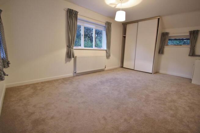 Bedroom 2.JPG
