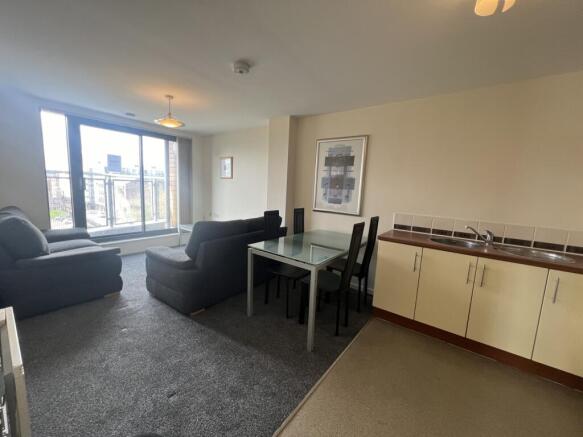 Lounge Kitchen