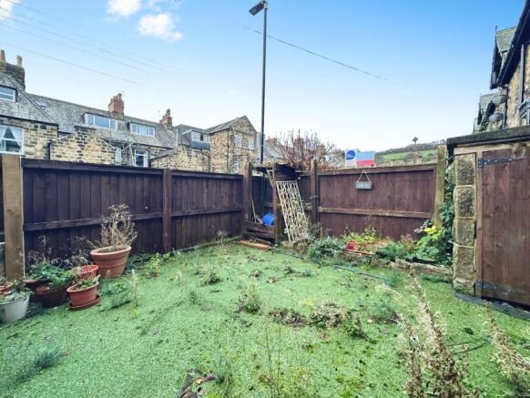 2 bed Terraced for sale Image 7