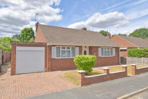 22, Robert Close, Hersham, Walton-on-thames KT12 5HA