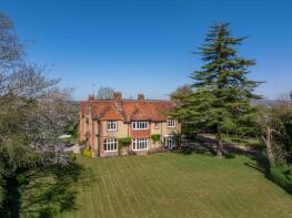The Old Rectory, Rectory Drive, Waddesdon HP18 0JQ