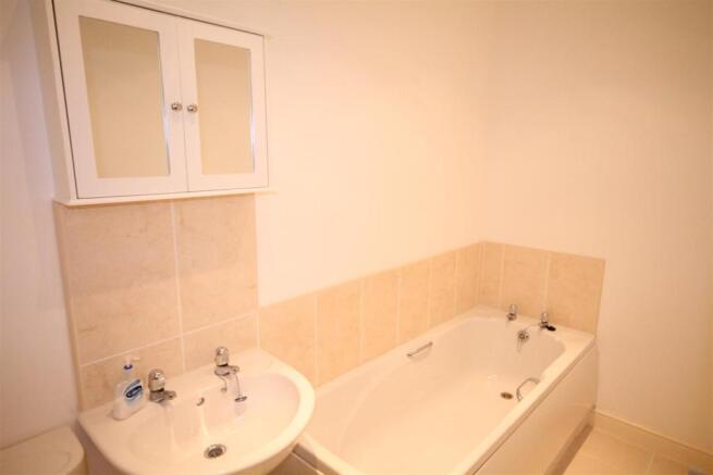 Bathroom/Wc