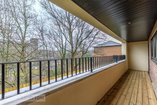 3 bed Semi-Detached for sale Image 8