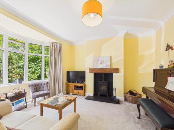 4 bed Semi-Detached for sale Image 7