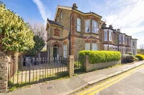 87, Gladstone Road, Deal CT14 7ES