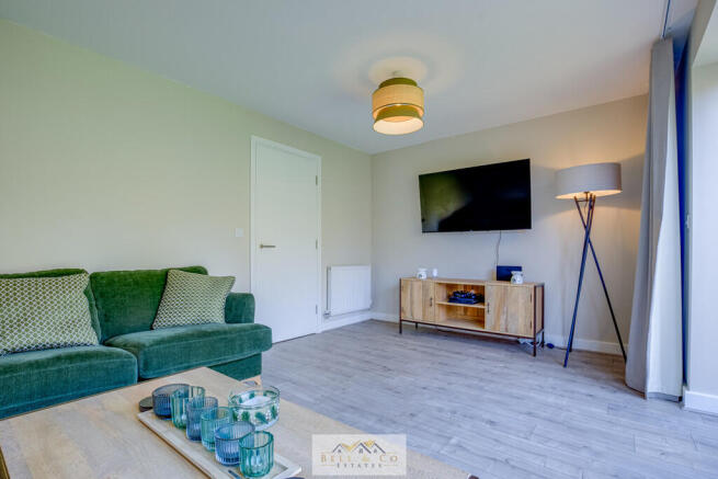 4 bed Semi-Detached for sale Image 6