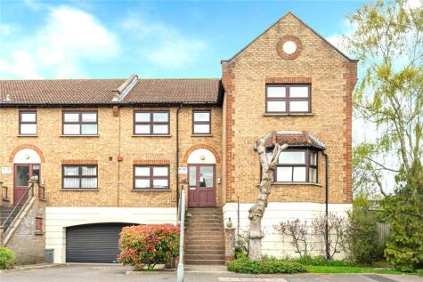 Coppermill Lane, Walthamstow, London, E17