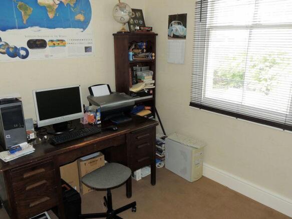 Bedroom 4/Office