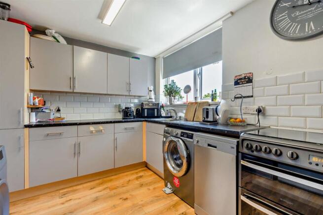 8695851-interior04-800.jpg