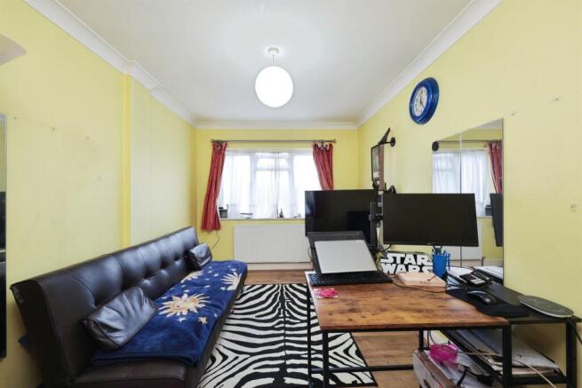 Photo 11
