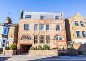 118, St Leonards Road, Windsor SL4 3DG