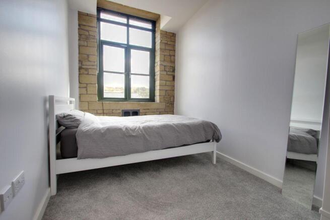 Bedroom 2 (Double)
