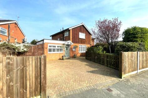 Exeter Road, Ash, Surrey, GU12