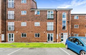 16e, Lawnhurst Avenue, Manchester M23 9RY