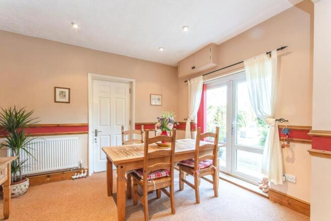 Breakfast Room