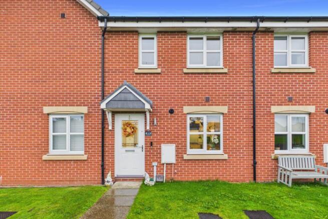 3-bed terraced on Bartonshill Way, Uddingston, £200,000