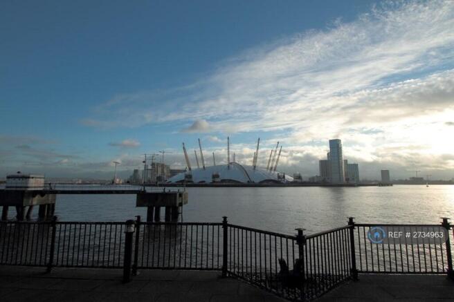 Development Next To River Thames