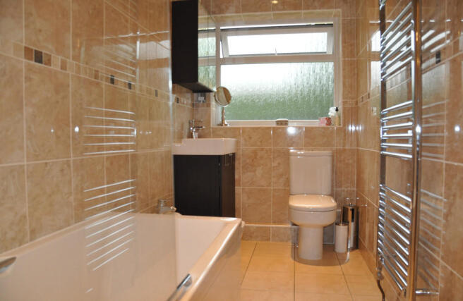 Photo 11