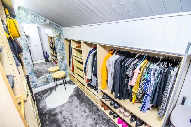 Dressing Room p2