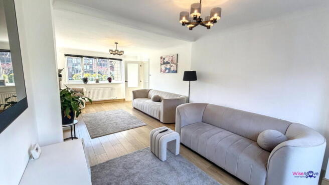 Upton Grange, Widnes, WA8 9ZB photo 4