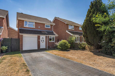 Fairford Way, Bicester, OX26
