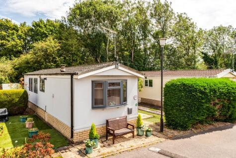 NN15 Acorn Park Cranford Road, Burton Latimer