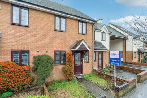 Adstock Mews, Church Lane, Chalfont St Peter, SL9