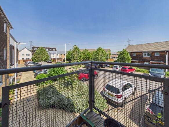 Presented by Clinton at EweMove Bexleyheath and Da