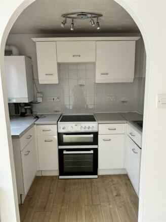 6FGkitchen.jpg
