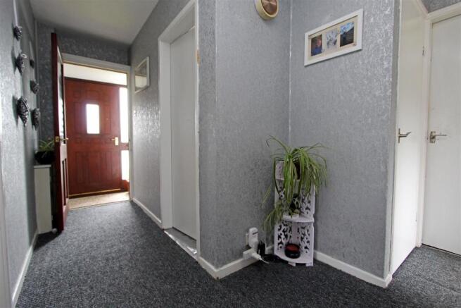 Hallway.jpg