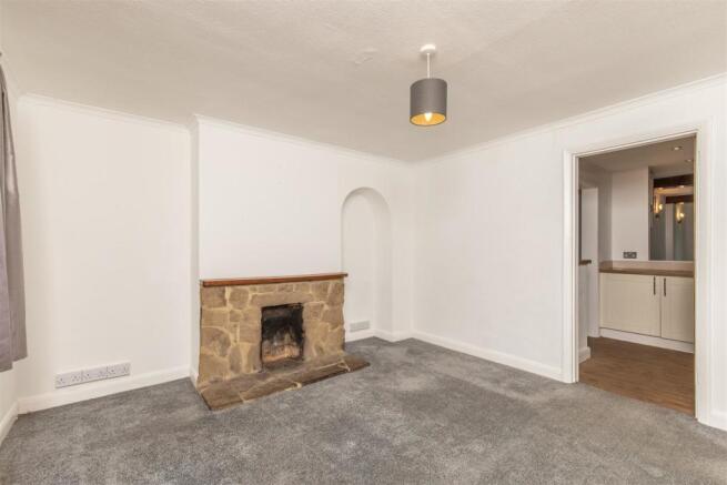 1 Hamsey Place Cottage-11.jpg
