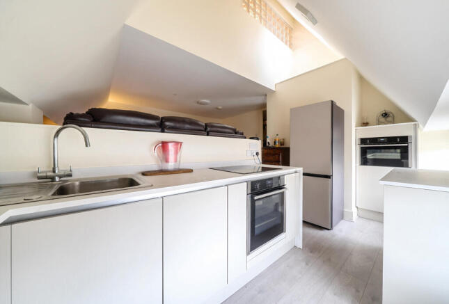 1342971-8-68a5c4e...