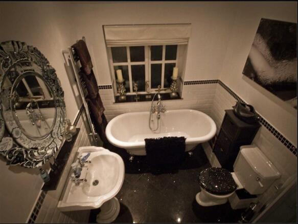 Photo 9