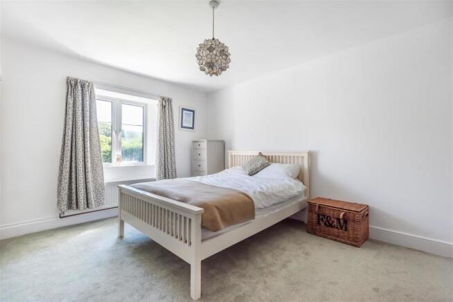 Erme Bridge Bed2ii.jpg