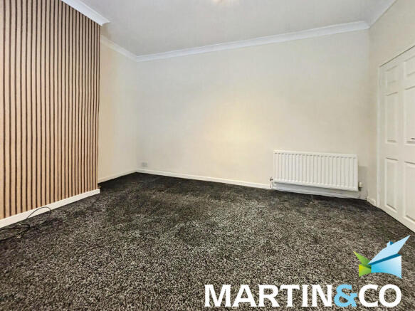 1 bed Terraced to rent Image 11