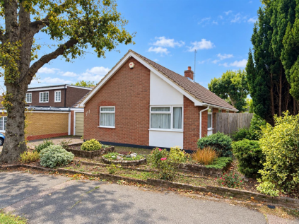 Woods Avenue, Hatfield