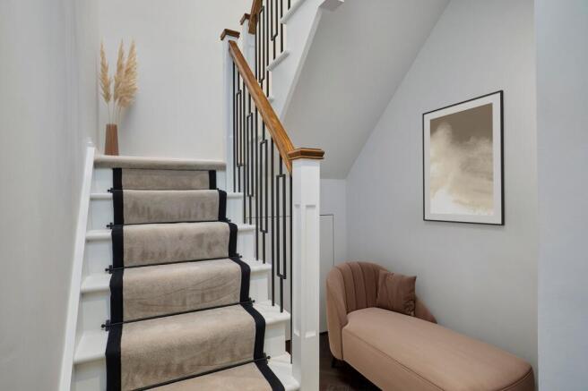 3 bed Mews for sale Image 4