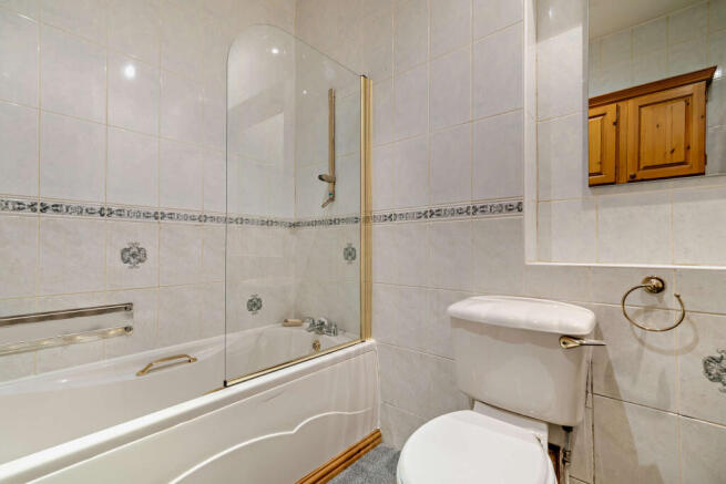 3 bed Detached Bungalow for sale Image 6