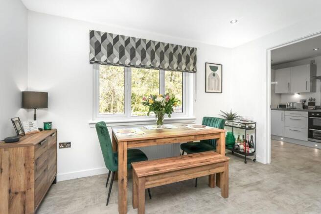28 Goldeneye Drive, Liberton, Edinburgh, EH17 8XL photo 4