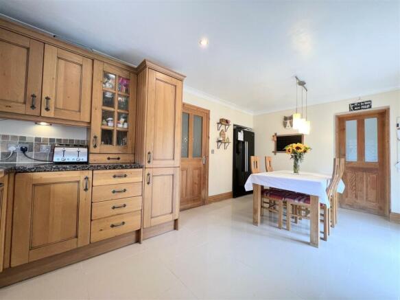 Kitchen Diner