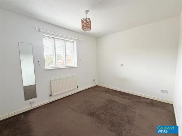 2 bed Terraced for sale Image 7