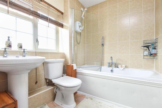 Bathroom.jpg