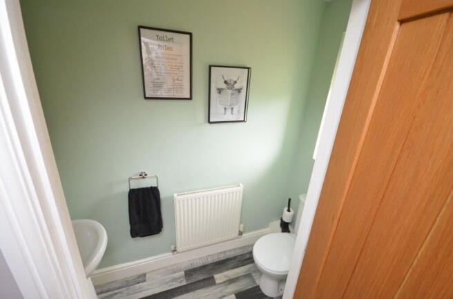 Randall Close, Kingswinford, DY6 8QJ photo 4